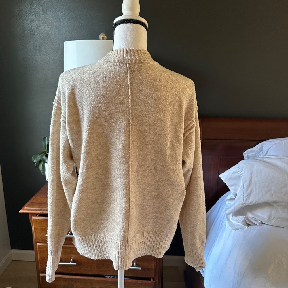 Cherry Graphics Tan Crew Neck Sweater American Eagle - SIze XS - Picture 2 of 4